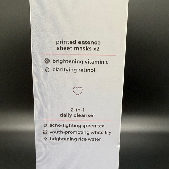 Hello Kitty Skincare Kit - Picture 3 of 6